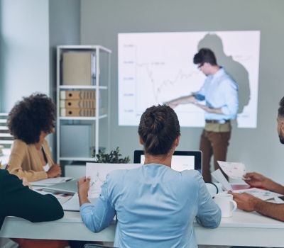 Prezentacja firmowa | jak wybrać odpowiednie miejsce